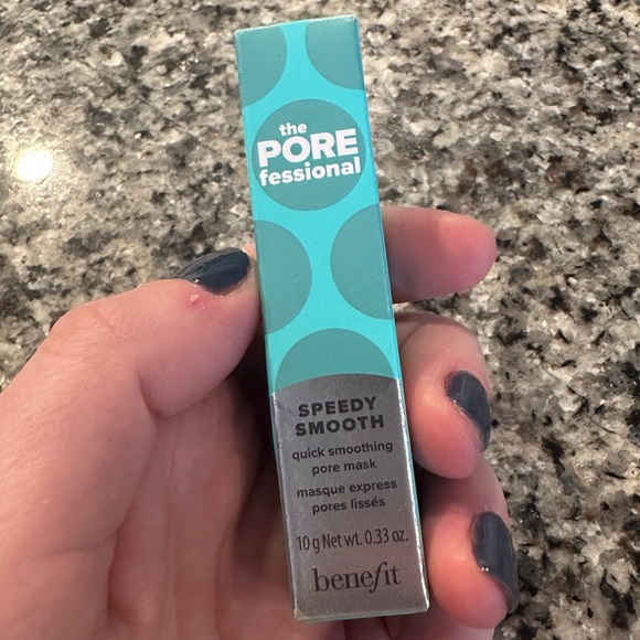 The POREfessional speedy smooth quick smoothing pore mask! - Picture 2 of 6